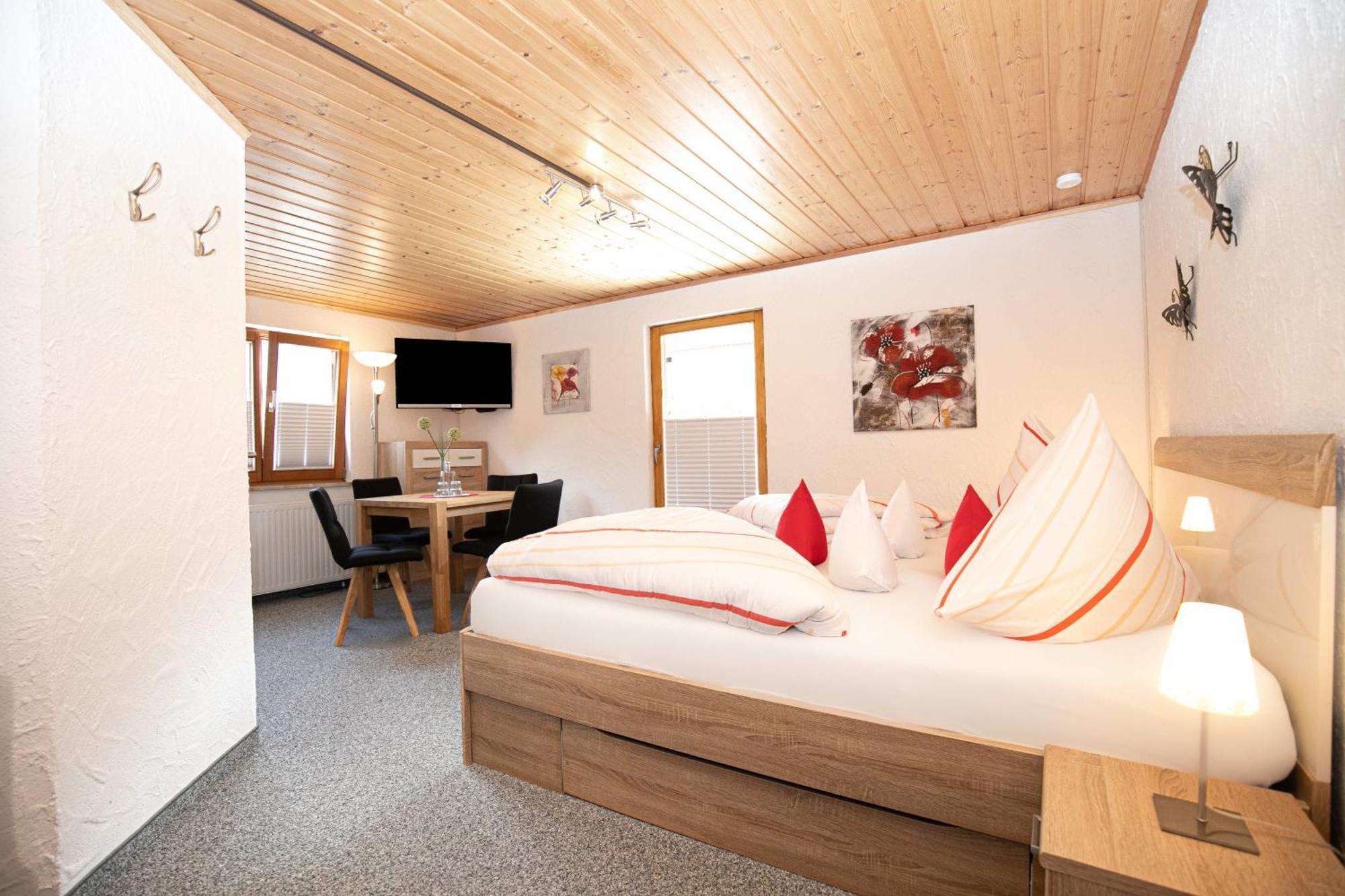 Hotel Restaurant Amadeus - Inclusive Skipass Und Vieles Mehr Bad Hindelang Kültér fotó
