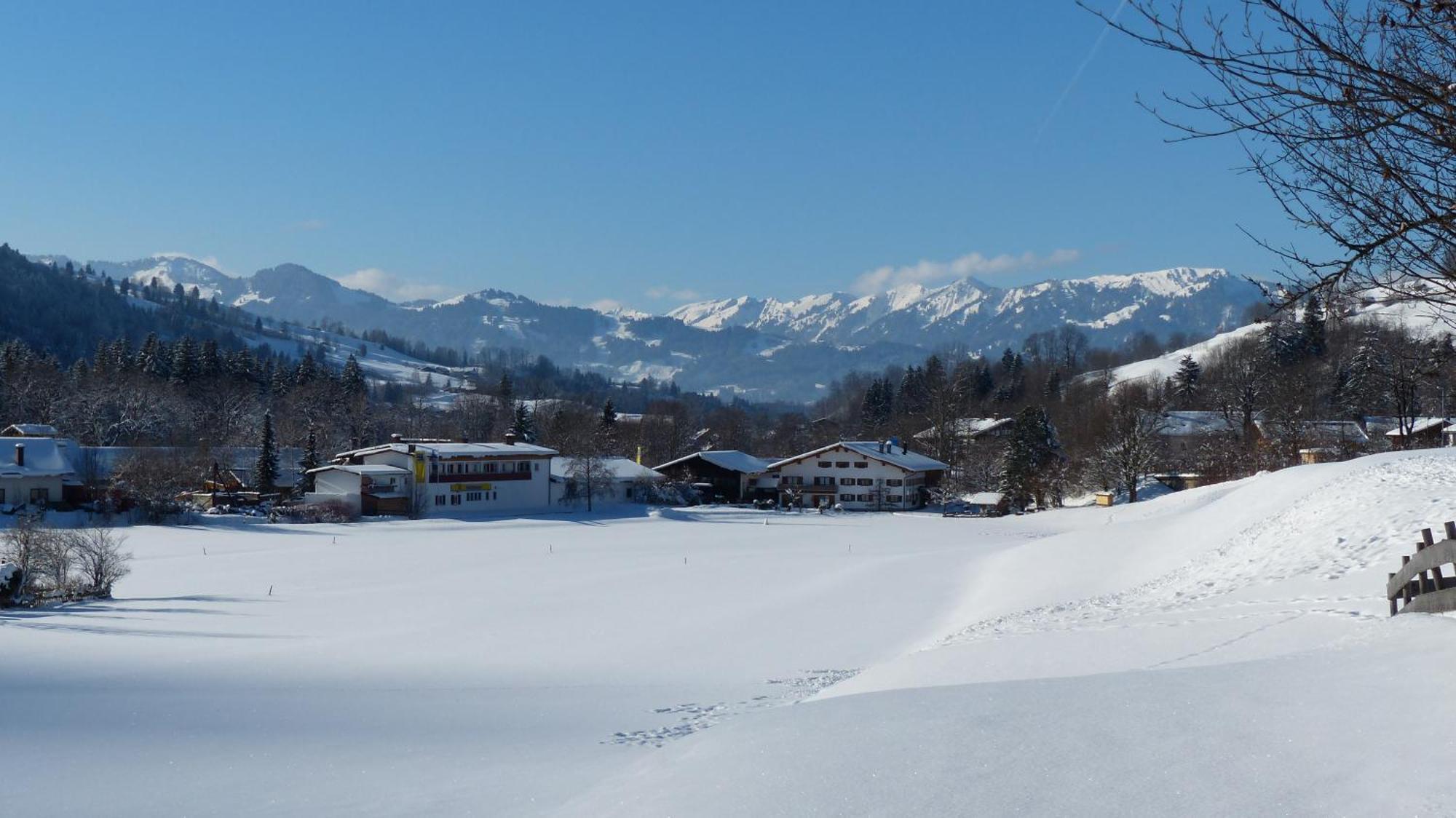 Hotel Restaurant Amadeus - Inclusive Skipass Und Vieles Mehr Bad Hindelang Kültér fotó