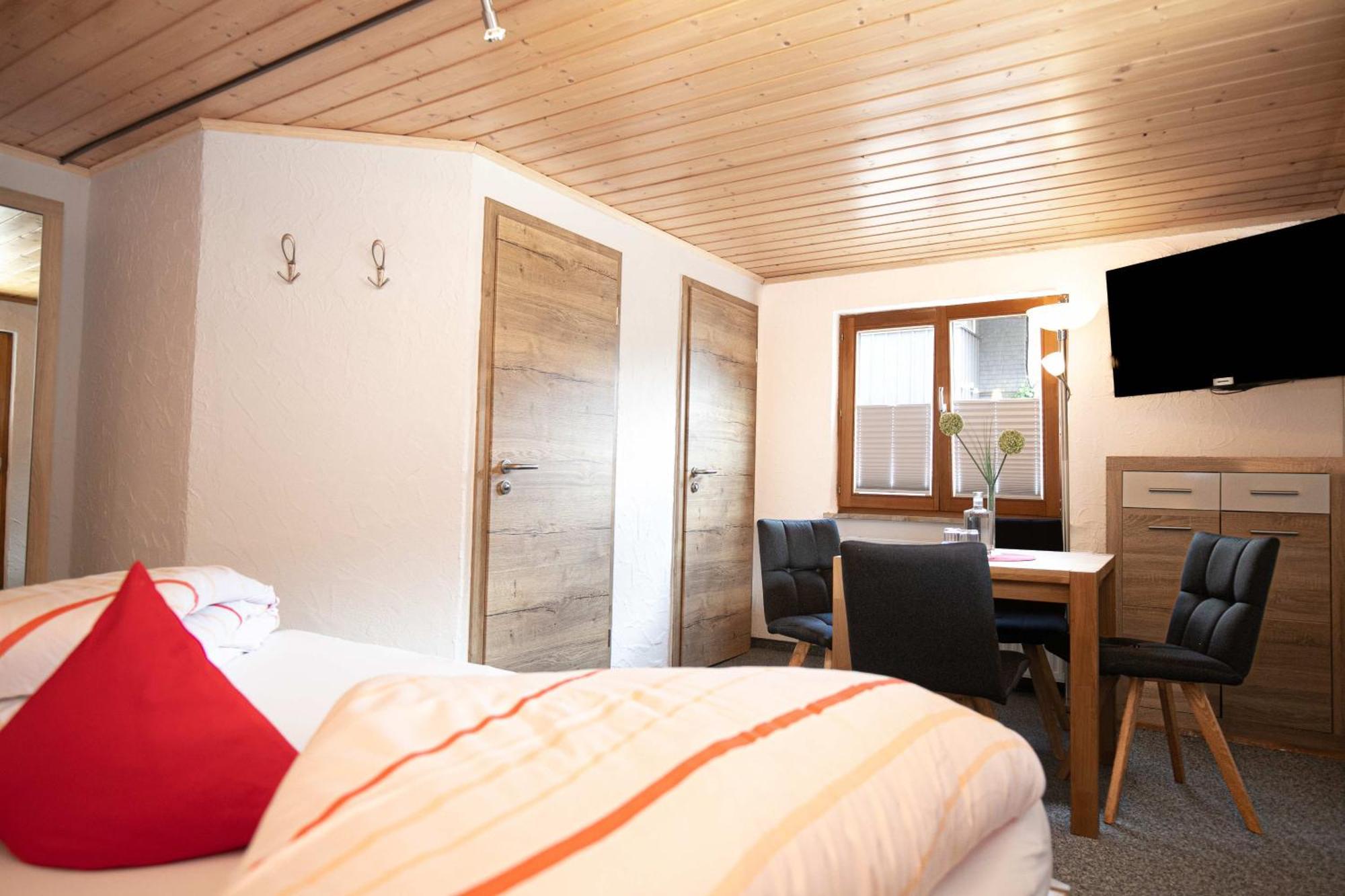 Hotel Restaurant Amadeus - Inclusive Skipass Und Vieles Mehr Bad Hindelang Kültér fotó